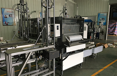 It can be connected to other machinesIt can be connected to other machines, including paper cup machines, paper bowl machines, cup lid machines, and other equipment. This allows for a seamless production process, from raw materials to finished products.